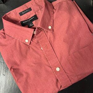Banana Republic Men's Small Slim Fit Short Sleeve Button Down Shirt NWOT